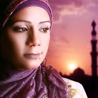 المنشدة المصرية نادية الهلالي
